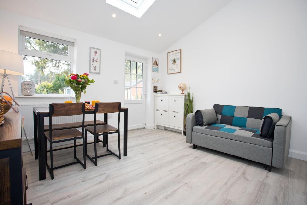 The Bearded Goat Den - A Rural Retreat At This Modern Holiday Cottage Saint Leonards Luaran gambar